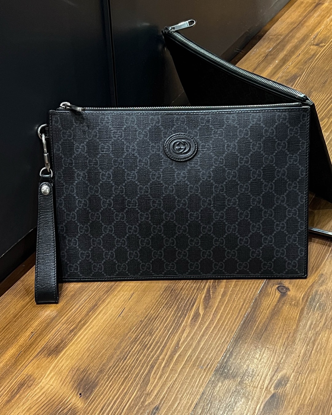 Gucci gg interlocking clutch canvas (new 21jt